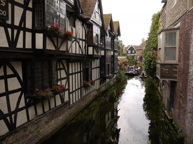 Canterbury, High Street