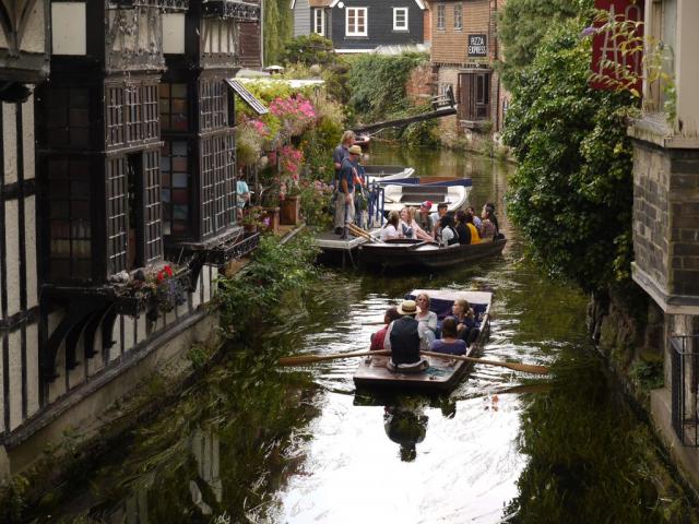 Canterbury, High Street